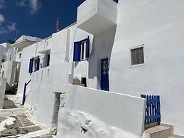 Sea Esta Serifos in Serifos