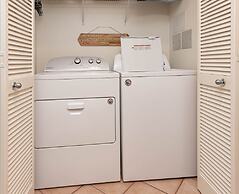 Phoenix On The Bay 1122 3 Bedroom Condo