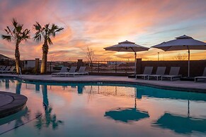 Desert Sky 7 Bedroom Townhouse