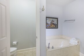 Phoenix West 609 4 Bedroom Condo