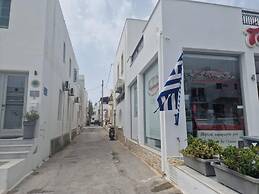 Belva Blue Naxos in Naxos