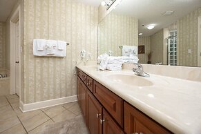 Phoenix On The Bay 2 2311 3 Bedroom Condo