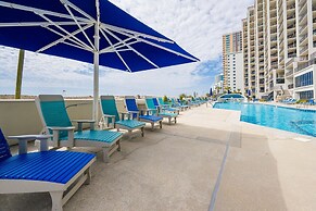 Phoenix Vi 6905 3 Bedroom Condo