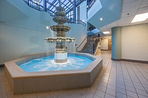 Phoenix Vi 6905 3 Bedroom Condo