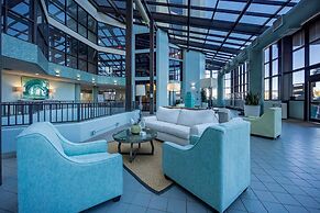 Phoenix Vi 6113 3 Bedroom Condo