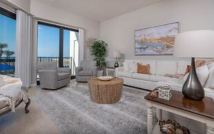 Phoenix Vi 6113 3 Bedroom Condo