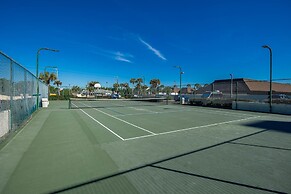 Phoenix Iv 4054 2 Bedroom Condo