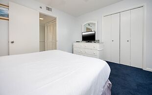 Phoenix Vii 7417 3 Bedroom Condo