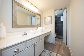 Phoenix Vii 7316 2 Bedroom Condo