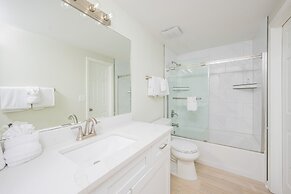 Phoenix X 1017 3 Bedroom Condo