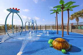 Phoenix West Ii 1814 3 Bedroom Condo