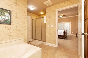 Phoenix West 2204 3 Bedroom Condo