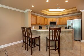 Phoenix West 2204 3 Bedroom Condo