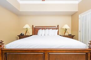 Phoenix West 2204 3 Bedroom Condo