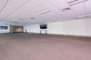 Phoenix Ix 1105 3 Bedroom Condo