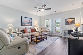 Willow Bend #1411 3 Bedroom Condo by RedAwning