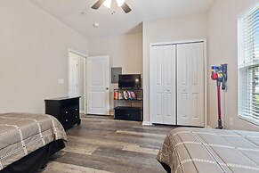 Willow Bend #1411 3 Bedroom Condo by RedAwning