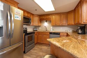 Phoenix Iv 4023 3 Bedroom Condo