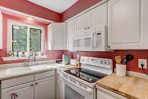 5d Amelia Landings 2 Bedroom Condo by RedAwning