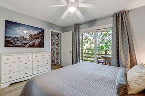 5d Amelia Landings 2 Bedroom Condo by RedAwning