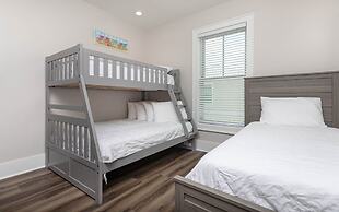 West Side Cottages N 3 Bedroom Home by Redawning