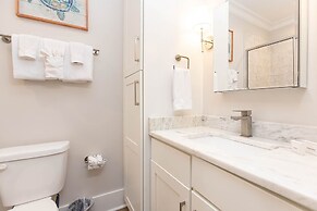 West Side Cottages N 3 Bedroom Home by Redawning