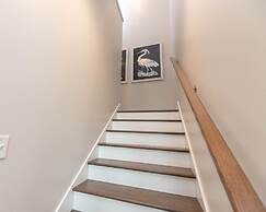 West Side Cottages N 3 Bedroom Home by Redawning