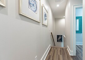 West Side Cottages N 3 Bedroom Home by Redawning