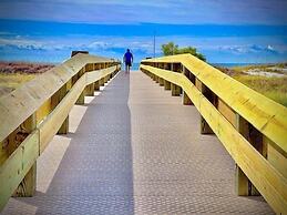 Phoenix Viii 8604 3 Bedroom Condo