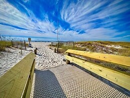 Phoenix Viii 8604 3 Bedroom Condo