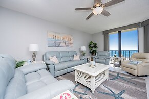 Phoenix Viii 8604 3 Bedroom Condo