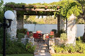 Seafront Luxury Villa w 3-en Suite BR BBQ