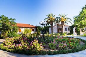 Seafront Luxury Villa w 3-en Suite BR BBQ