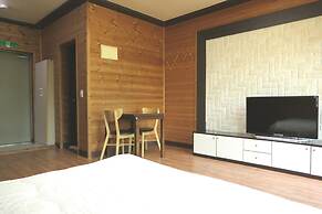 Gapyeong Ongdalsam Pension