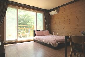 Gapyeong Ongdalsam Pension