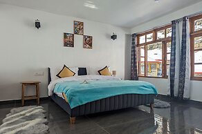 Moustache Koksar Luxuria