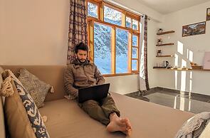 Moustache Koksar Luxuria