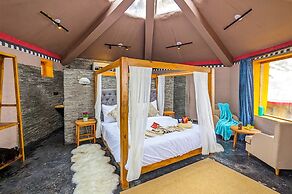 Moustache Koksar Luxuria