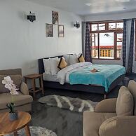 Moustache Koksar Luxuria