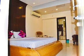 Hotel Samrat International