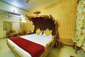 Hotel Samrat International