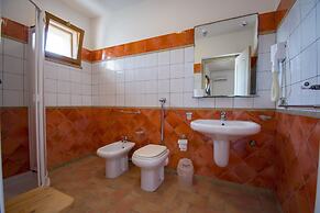 Maragani Beach Rooms & Breakfast