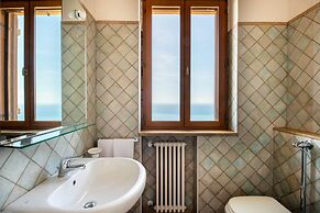 Maragani Beach Rooms & Breakfast