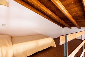 Maragani Beach Rooms & Breakfast