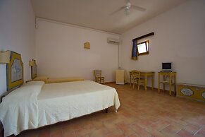 Maragani Beach Rooms & Breakfast