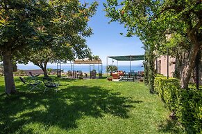 Maragani Beach Rooms & Breakfast