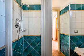 Maragani Beach Rooms & Breakfast