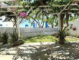 Blossom Holiday Villa DPS18