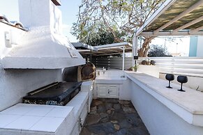 Blossom Holiday Villa DPS18