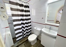 Blossom Holiday Villa DPS18